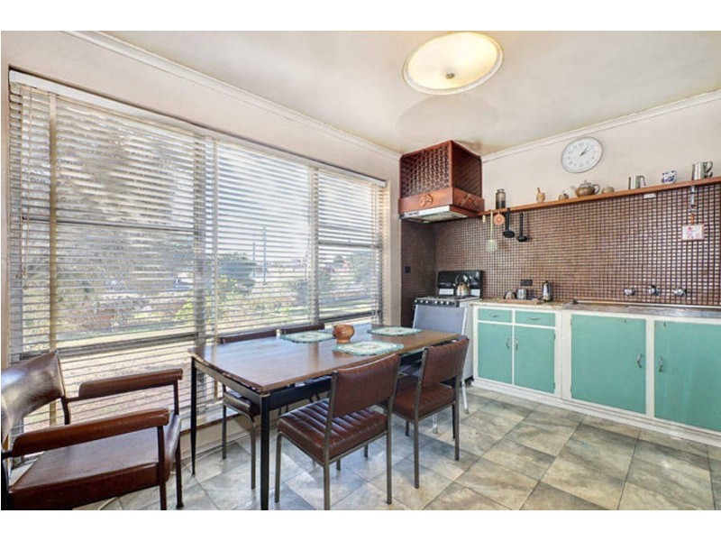 425 Barry Road, Dallas VIC 3047