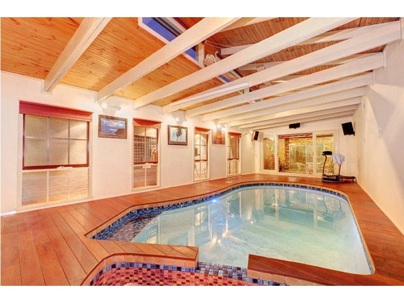 30 East Street, Hadfield VIC 3046