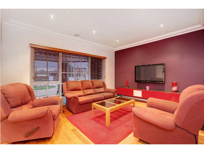 30 East Street, Hadfield VIC 3046