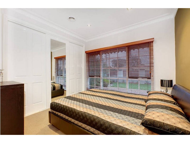 30 East Street, Hadfield VIC 3046