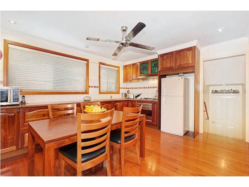 90 Moonee Boulevard, Glenroy VIC 3046