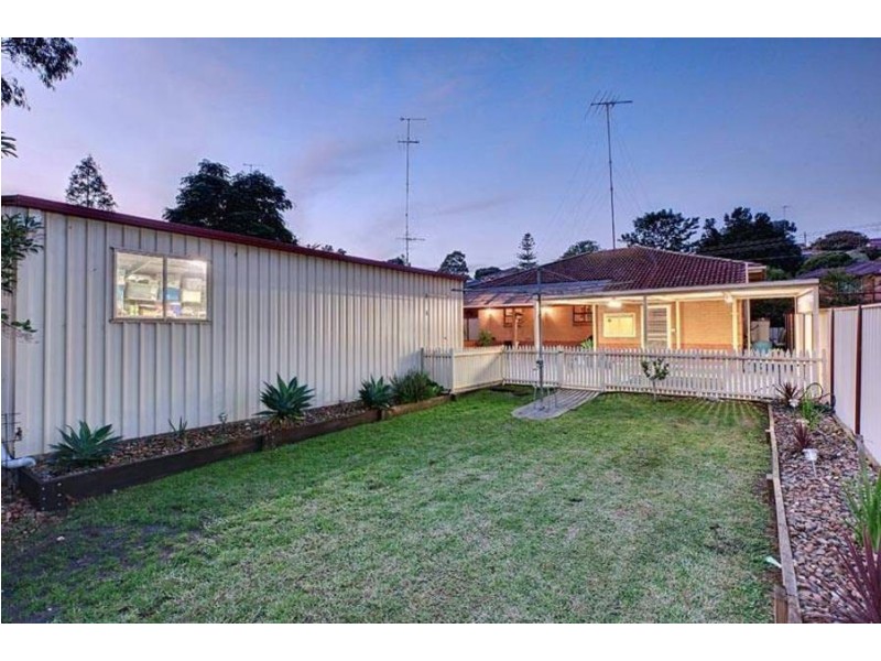 90 Moonee Boulevard, Glenroy VIC 3046