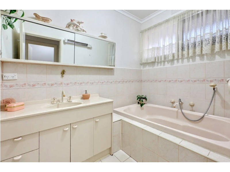 44 Morell Crescent, Glenroy VIC 3046