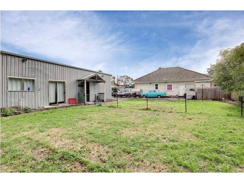 103 Glenroy Road, Glenroy VIC 3046