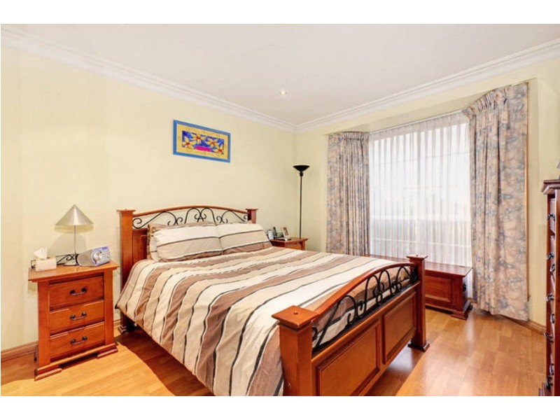5 Eildon Court, Meadow Heights VIC 3048