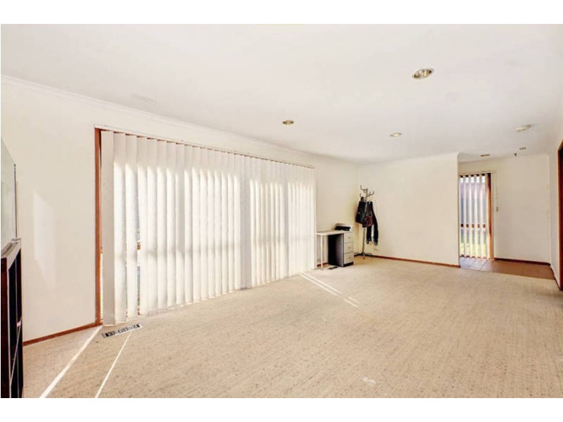 8 Bogong Court, Broadmeadows VIC 3047