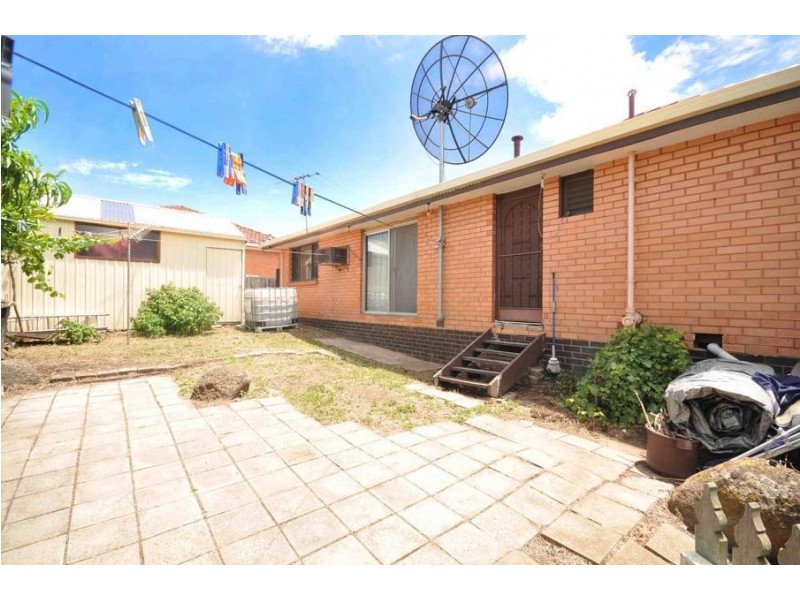 2 Sunbeam Street, Glenroy VIC 3046