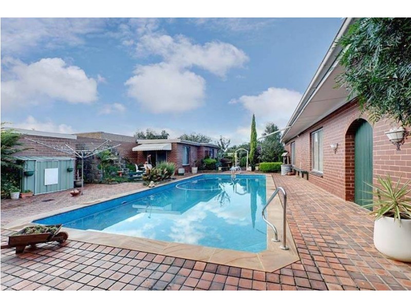 54 John Street, Glenroy VIC 3046