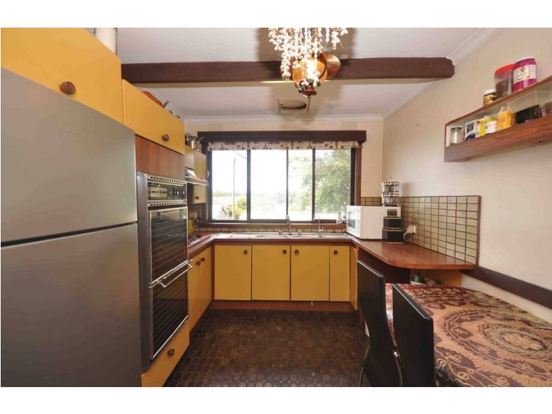 2 Sunbeam Street, Glenroy VIC 3046