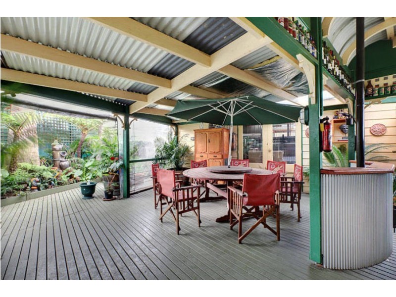 35 Freelands Grove, Jacana VIC 3047