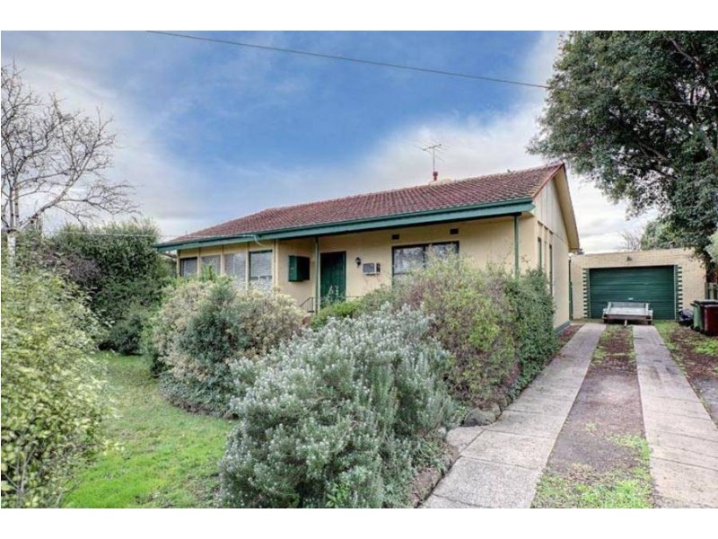 100 Waranga Crescent, Broadmeadows VIC 3047