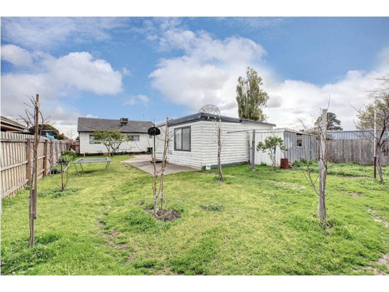 24 Meredith Street, Broadmeadows VIC 3047