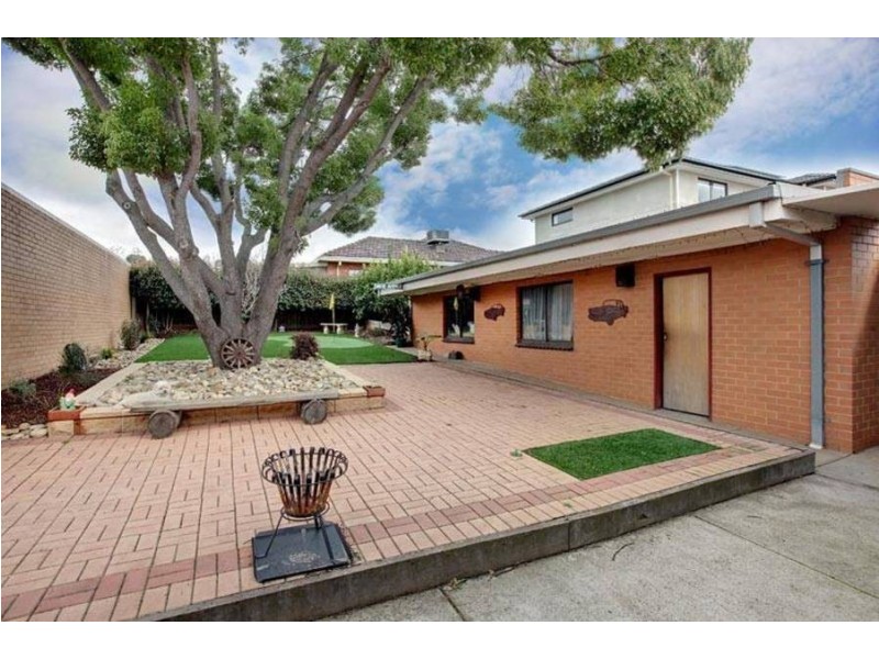 69 John Street, Glenroy VIC 3046