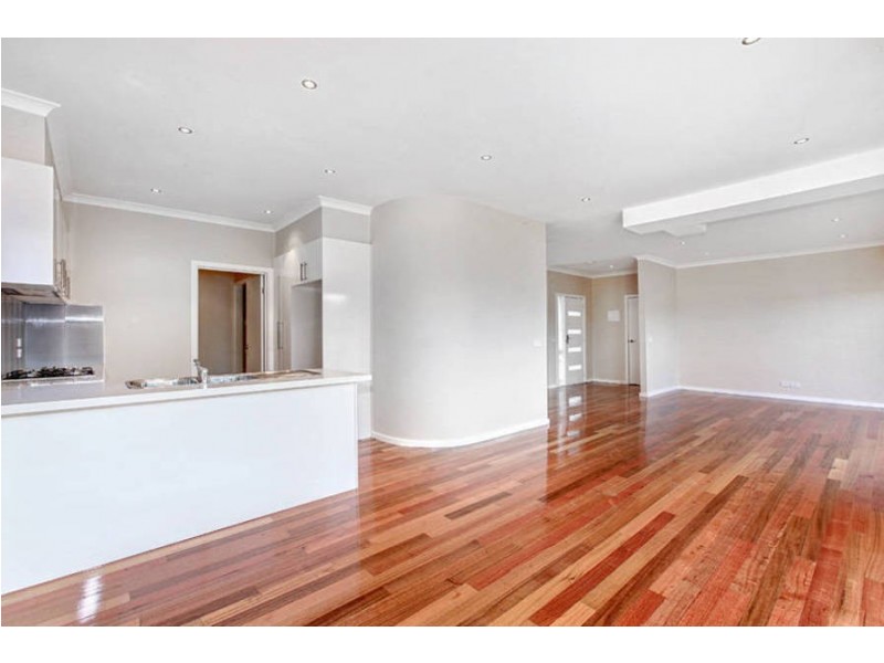 1+2+3 /44 Gerbert Street, Broadmeadows VIC 3047