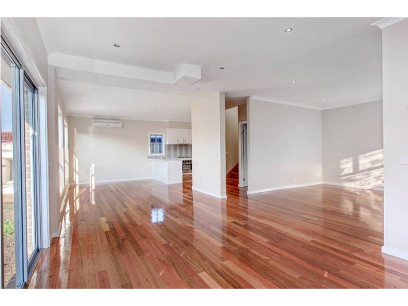 1+2+3 /44 Gerbert Street, Broadmeadows VIC 3047