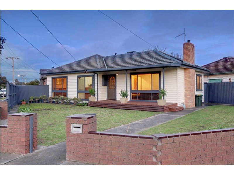 10 Ogden Street, Glenroy VIC 3046