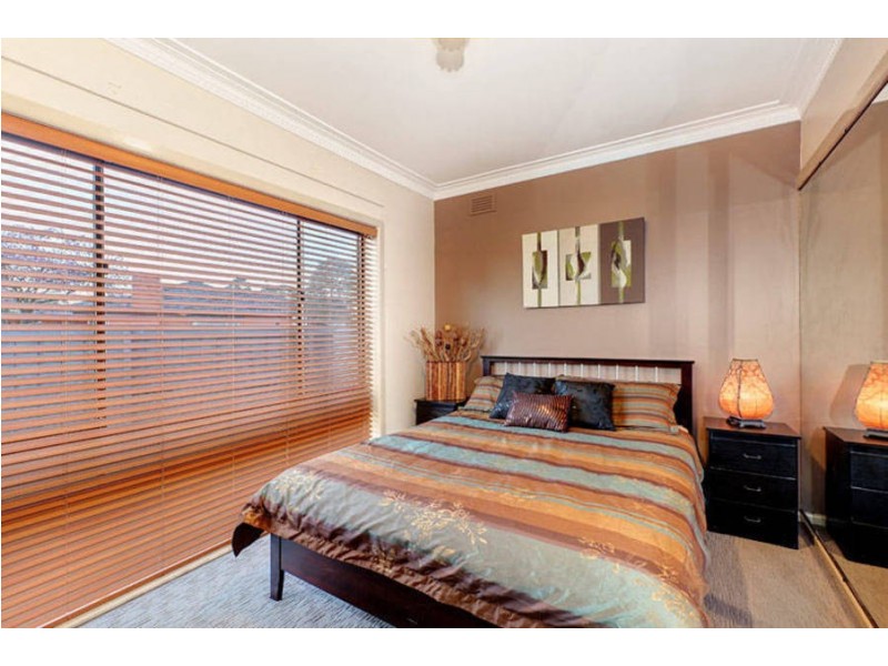 10 Ogden Street, Glenroy VIC 3046