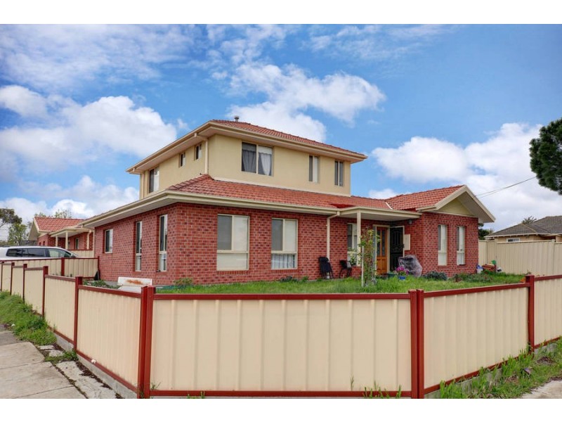 24 Avalon Avenue, Broadmeadows VIC 3047