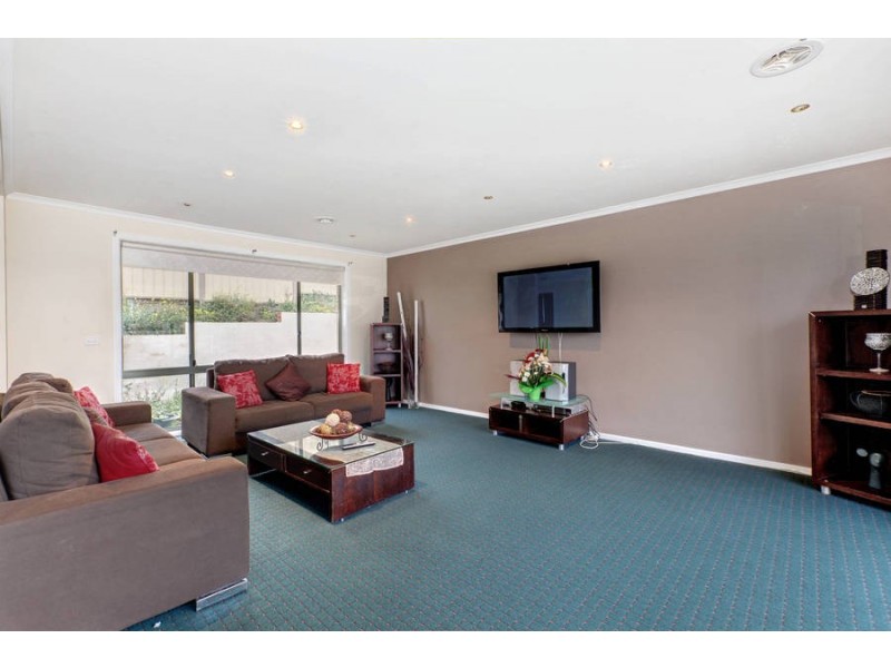 7 Brae Court, Greenvale VIC 3059