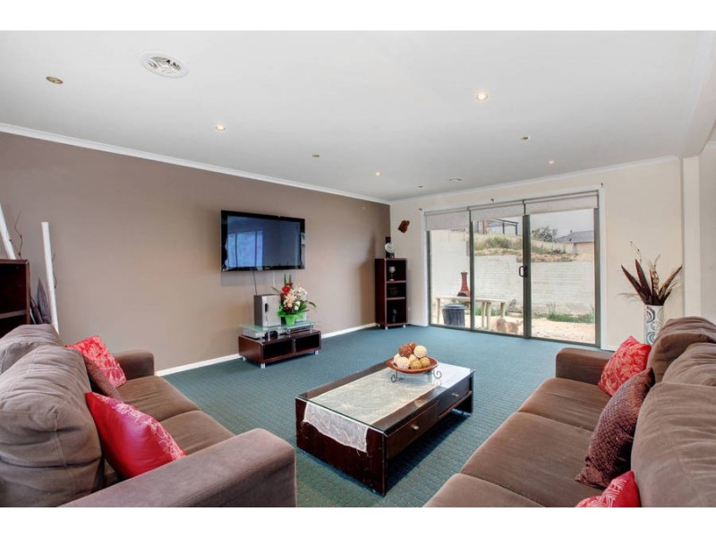 7 Brae Court, Greenvale VIC 3059