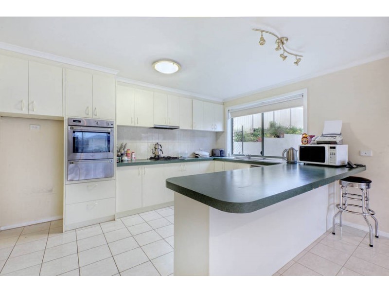 7 Brae Court, Greenvale VIC 3059