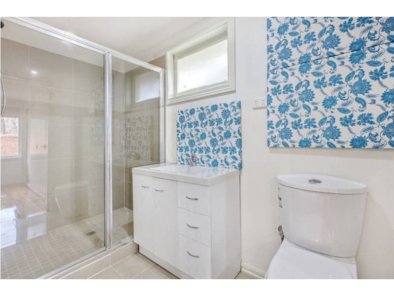 17  Karin Crescent, Glenroy VIC 3046