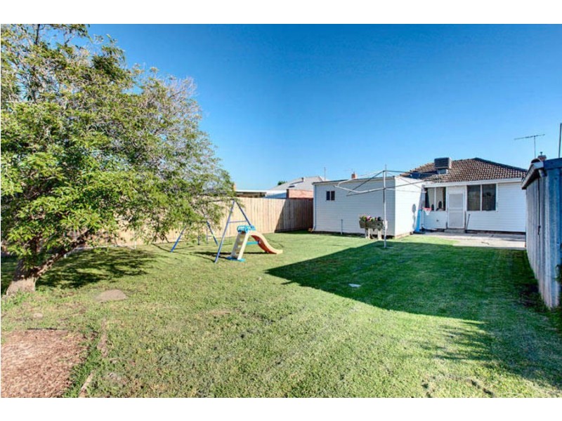 64 Melbourne Venue, Glenroy VIC 3046