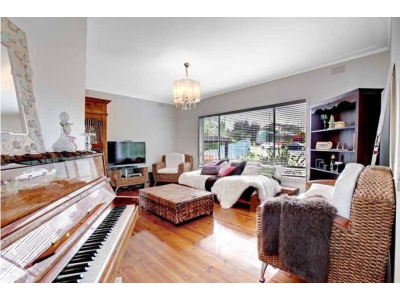 14 Damien, Glenroy VIC 3046