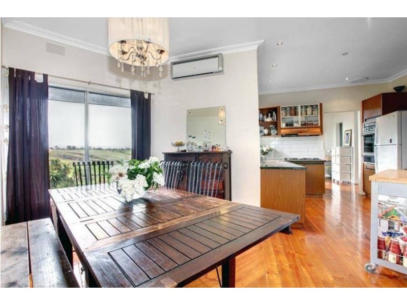 14 Damien, Glenroy VIC 3046