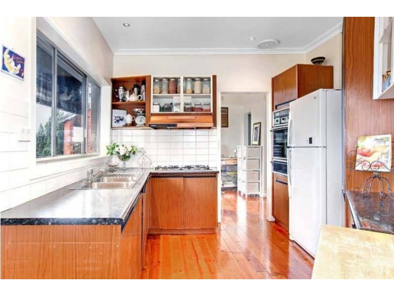 14 Damien, Glenroy VIC 3046