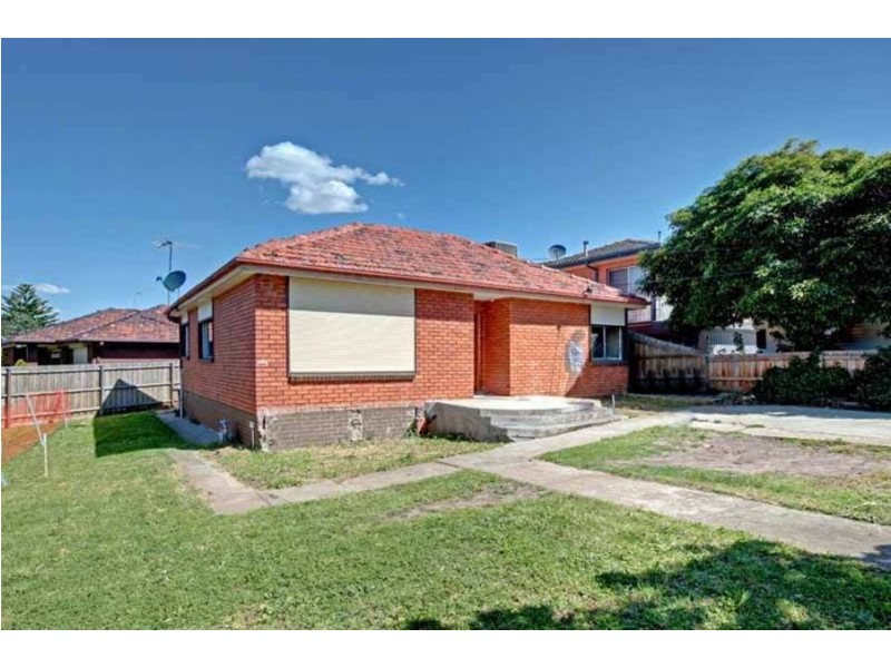 32 Chestnut Street, Campbellfield VIC 3061