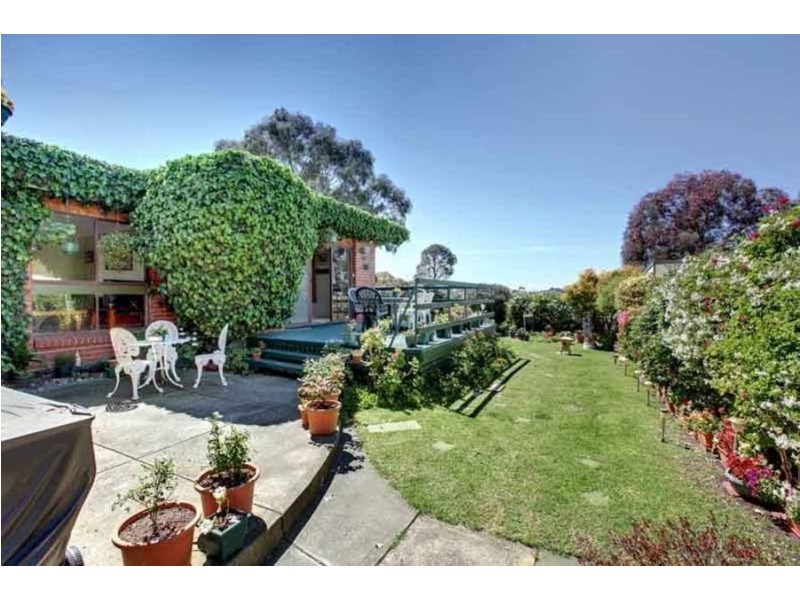 32 Waranga Crescent, Broadmeadows VIC 3047