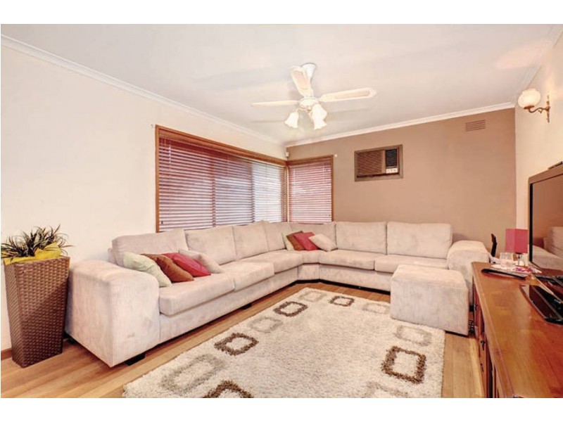 17 Devenish Court, Westmeadows VIC 3049