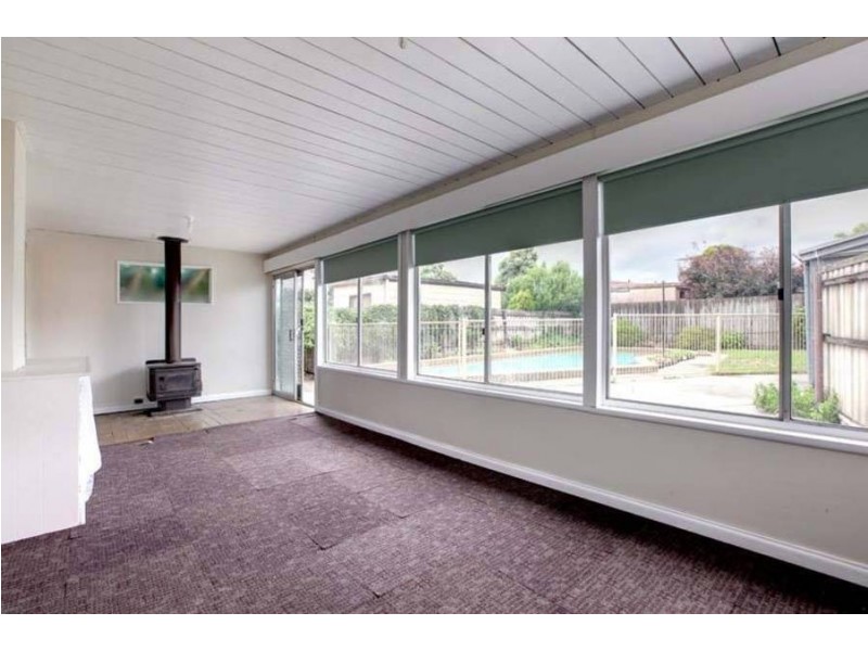 198  Railway Crescent, Dallas VIC 3047