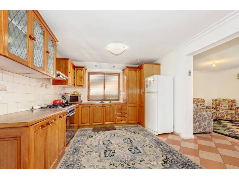 10 Roddings Street, Hadfield VIC 3046