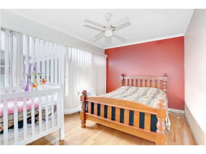30 Gosford Crescent, Broadmeadows VIC 3047
