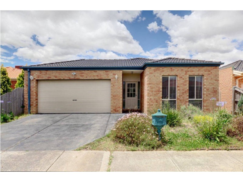 58  RIO GRAND DRIVE, Roxburgh Park VIC 3064