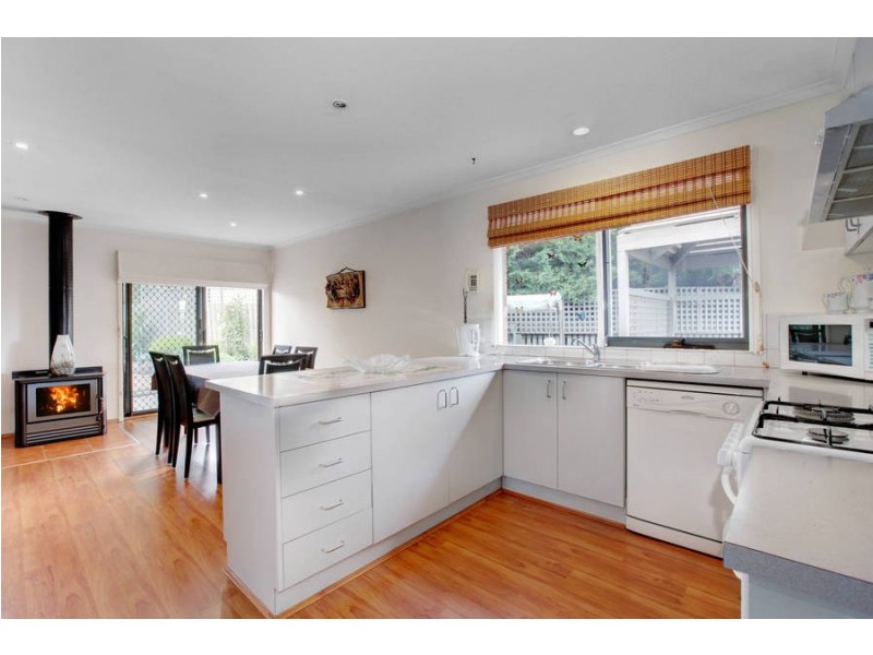 5 Clematis Court, Meadow Heights VIC 3048