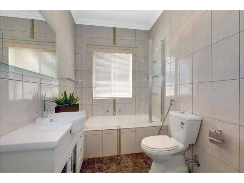 1/75 Isla Avenue, Glenroy VIC 3046