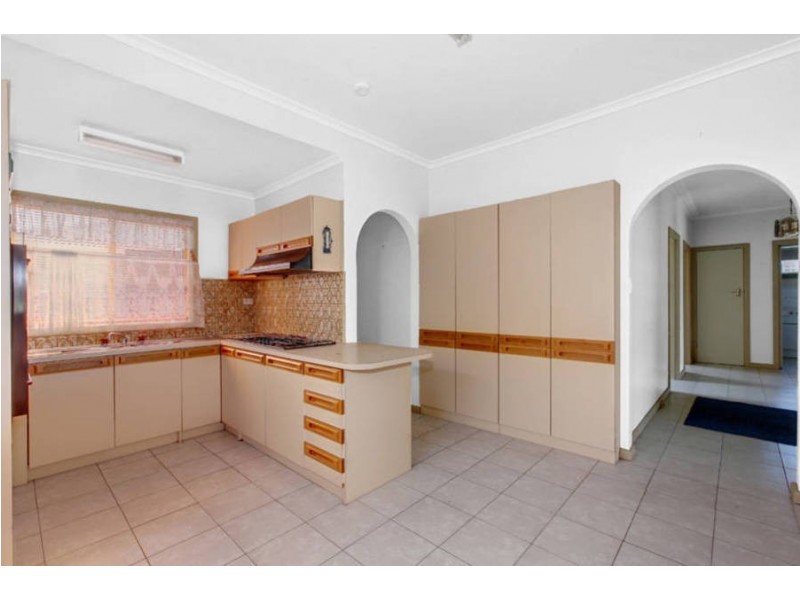 10 Sherwood Street, Hadfield VIC 3046