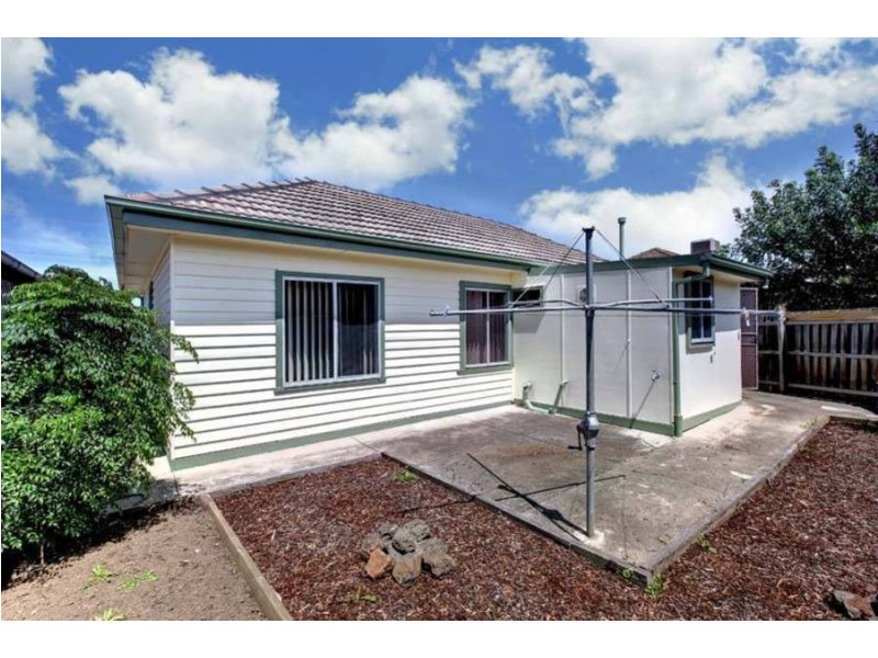 10 Sherwood Street, Hadfield VIC 3046