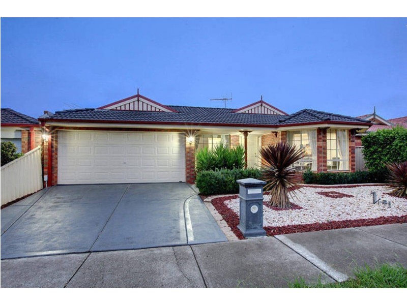 36 Marne Drive, Roxburgh Park VIC 3064