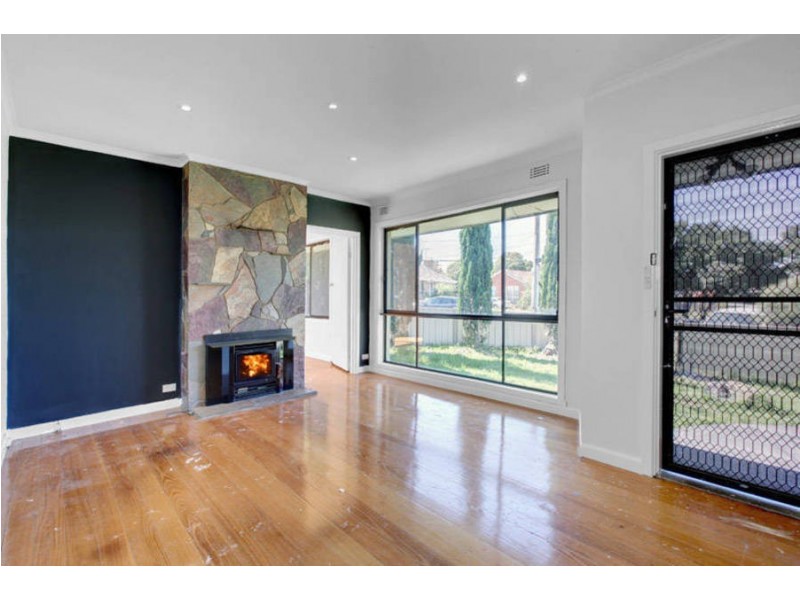 1/3 Biltris Court, Jacana VIC 3047