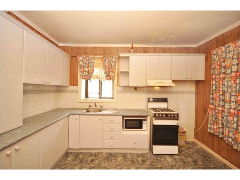 14 Osway Street, Broadmeadows VIC 3047