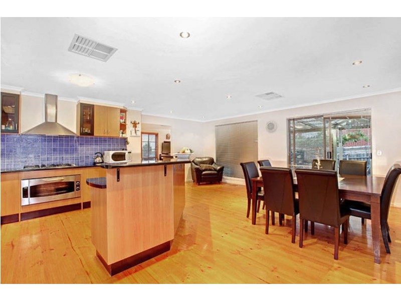 145 Lightwood Crescent, Meadow Heights VIC 3048