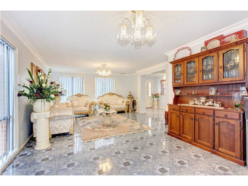 4 Palm Court, Campbellfield VIC 3061