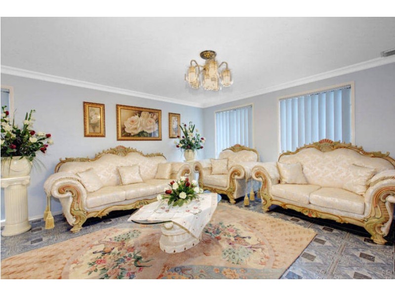 4 Palm Court, Campbellfield VIC 3061