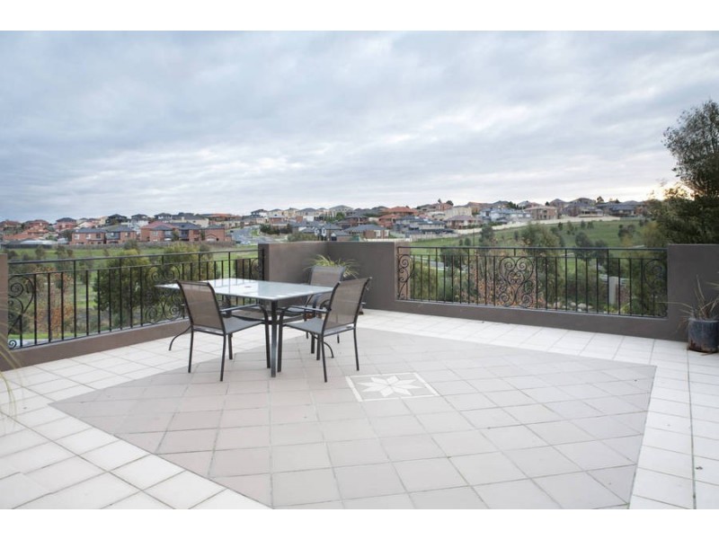 5 Firth Way, Greenvale VIC 3059