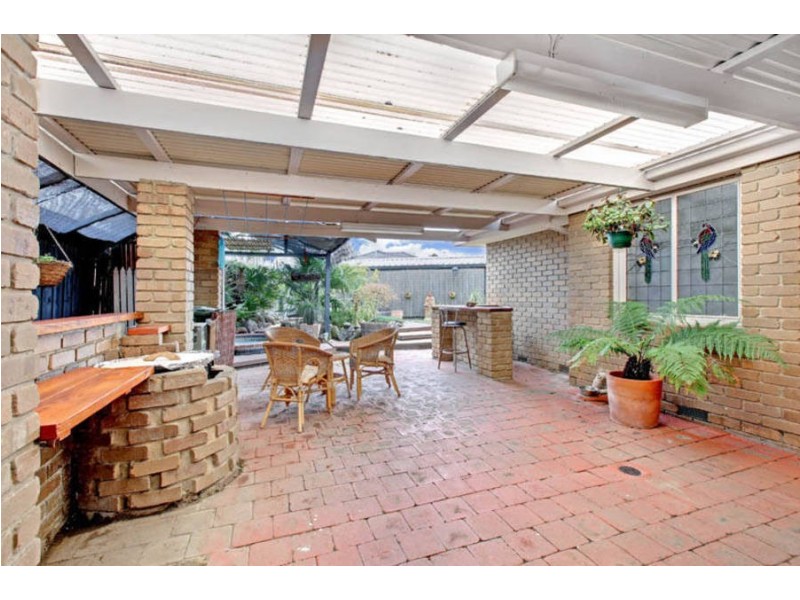 3 Ellam Court, Meadow Heights VIC 3048