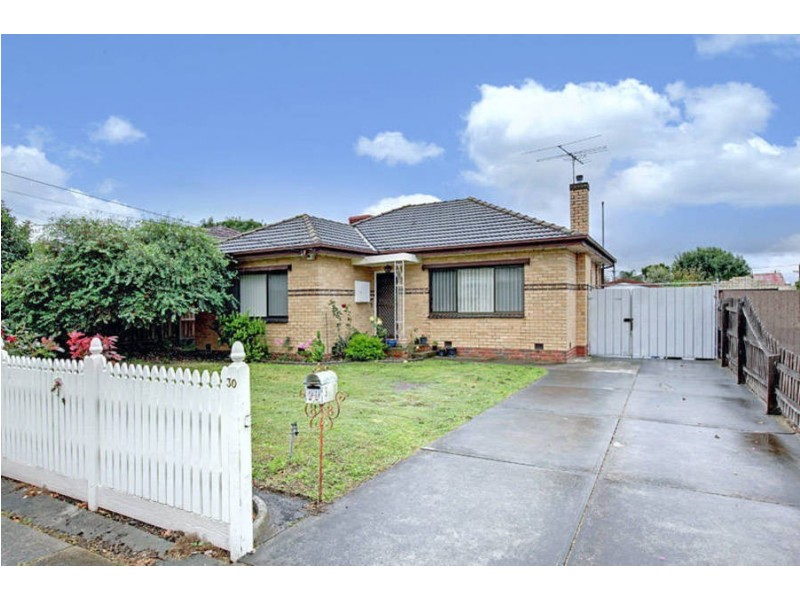30 Cosmos Street, Glenroy VIC 3046